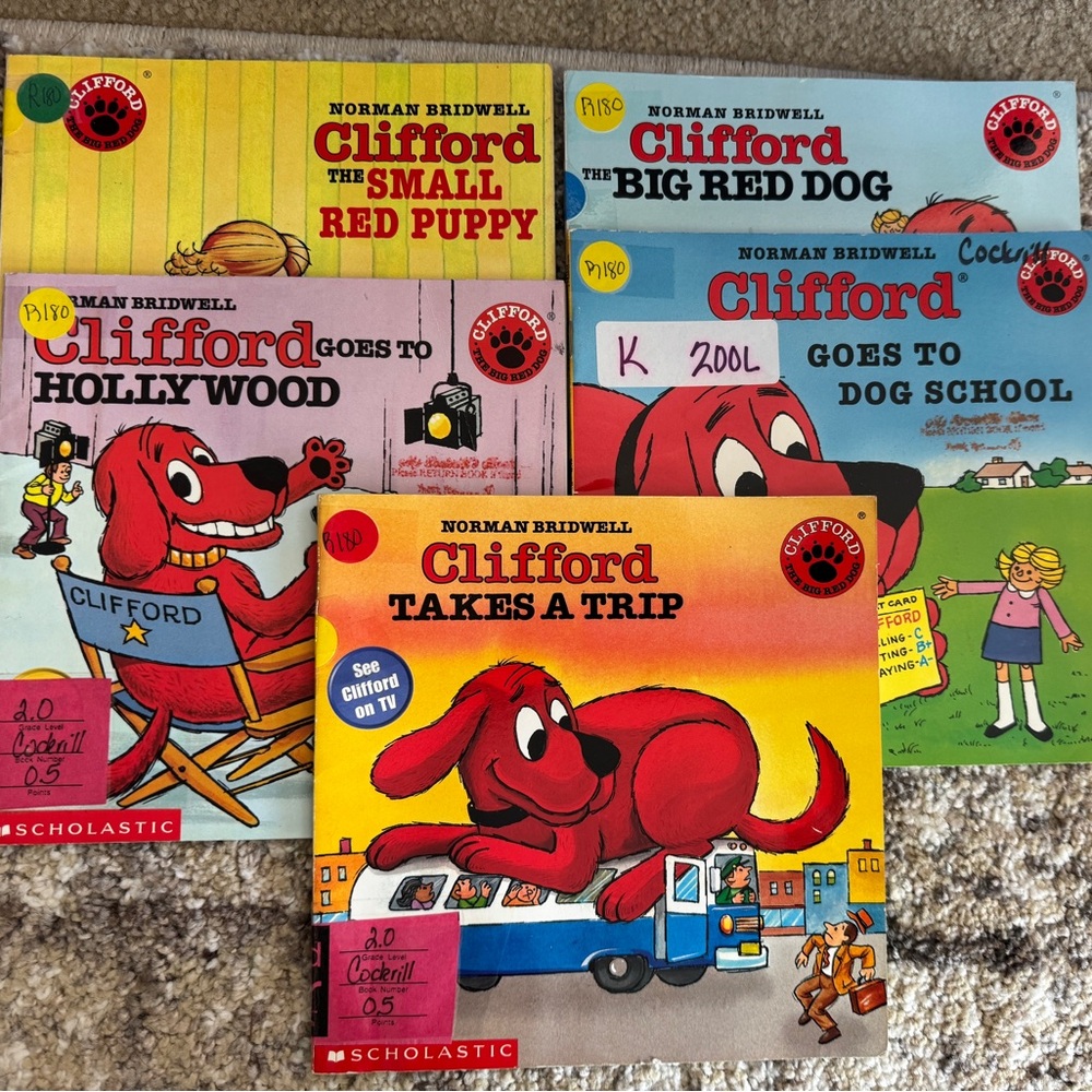 Scholastic Clifford Book Set - Red, Blue, Green Covers